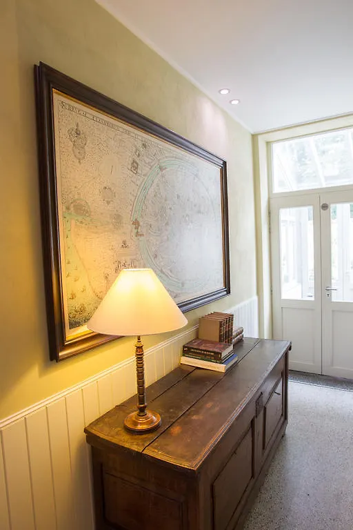 Logies Amelias Bed and Breakfast Brugge Bed & Breakfast